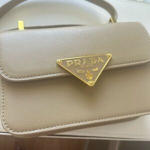 Dupe Prada shoulder bag
